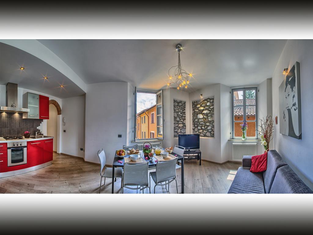 Villa Vinicia, Pool, Jacuzzi, Airco Domaso Room photo